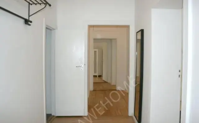 Berlin RentalsKranzer Strasse 5DE-01-092M