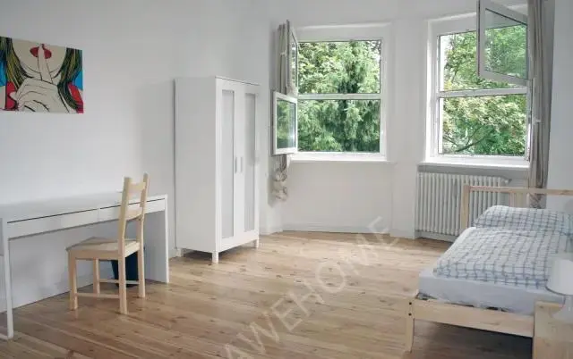 Berlin RentalsKranzer Strasse 5DE-01-092M