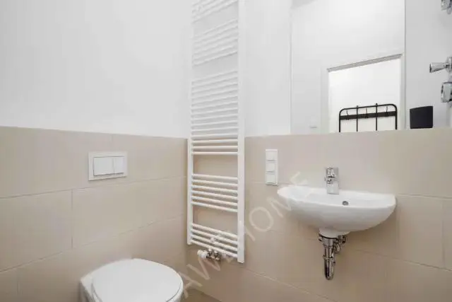 Berlin RentalsKlara Franke Strasse 16DE-01-008-004HF