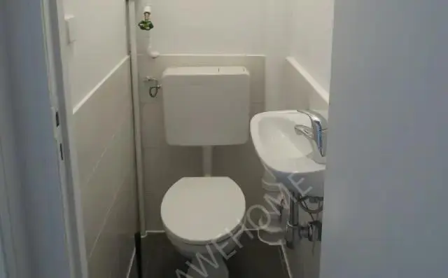 Berlin RentalsKranzer Strasse 5DE-01-092M