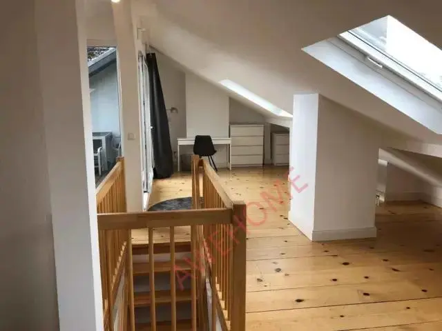 Frankfurt am Main RentalsLeipziger Strasse 62aDE-04-026-007HF