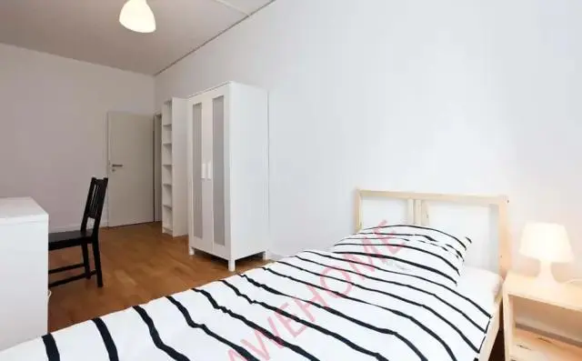 Frankfurt am Main RentalsWeisbachstrasse 7DE-04-004M