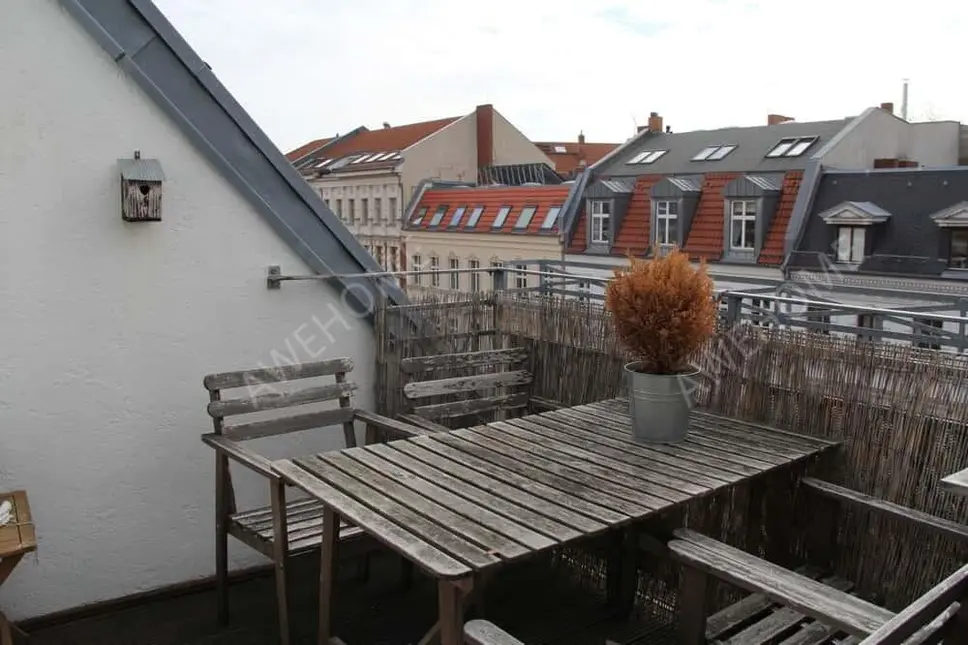 Berlin RentalsSir Bright - eine traumhaft helle Dachgeschosswohn