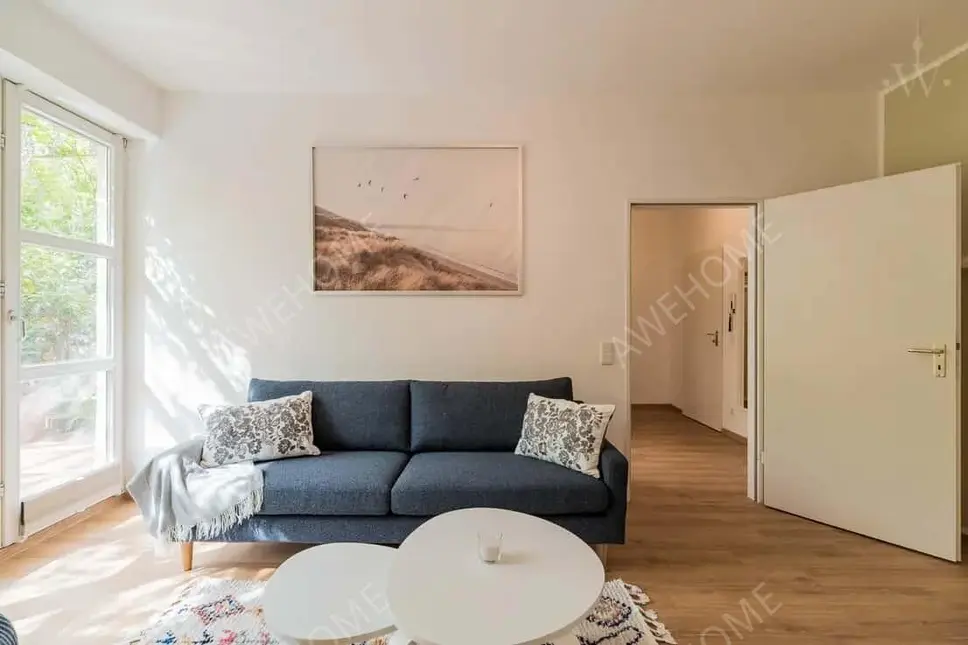 Berlin RentalsGeraeumige 4-Zimmer-Wohnung mit moderner Inneneinr