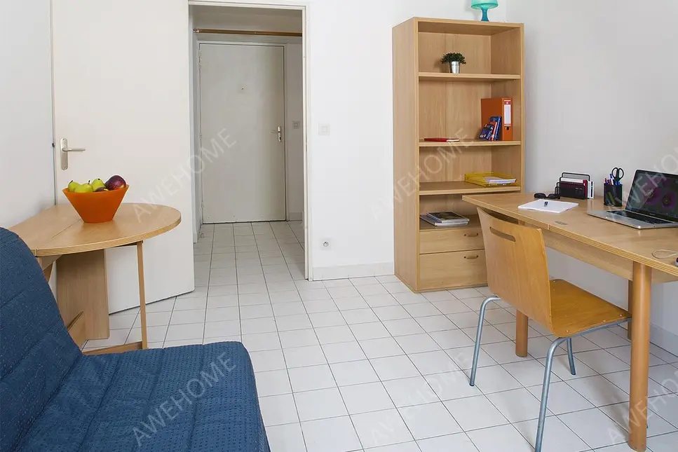 NiceSingle Apartment Rentals[Single Apartment]les estudines Mediterranee