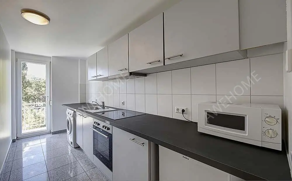 斯图加特租房Aachener Strasse 8DE-09-022M