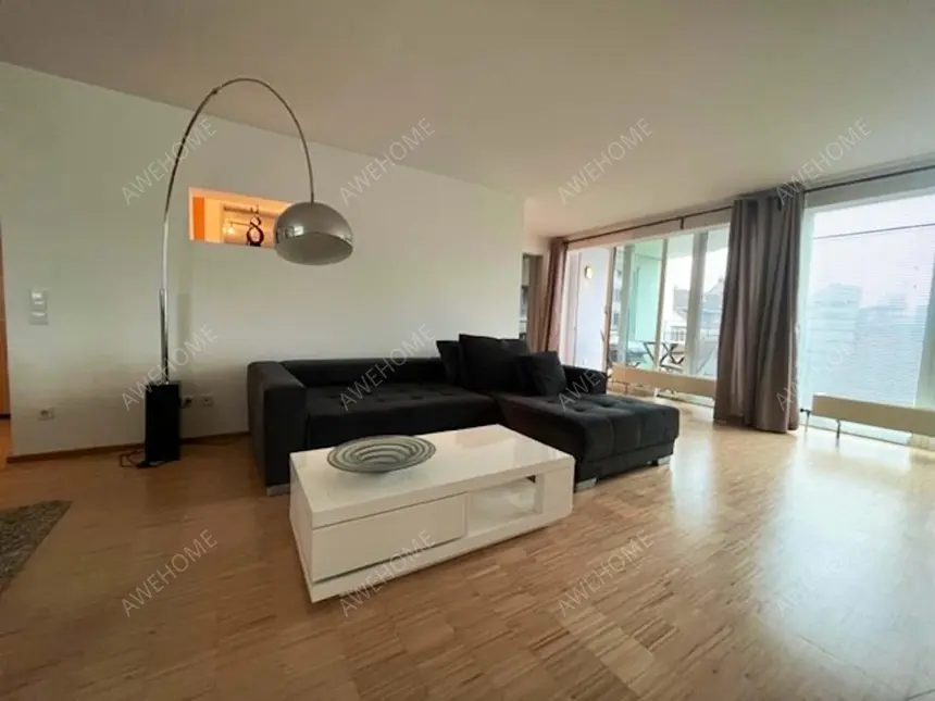 Düsseldorf RentalsBruckenstrasse