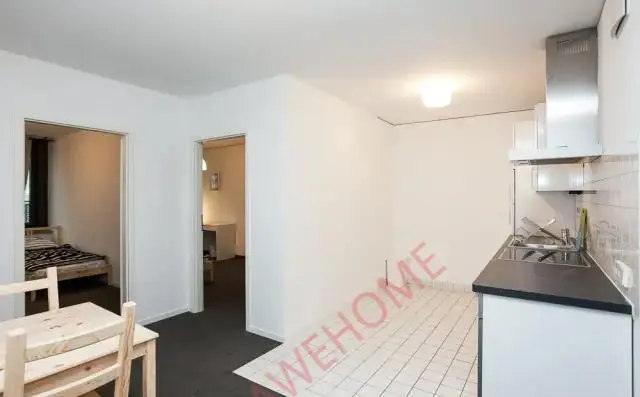 Frankfurt am Main RentalsWeserstrasse 40DE-04-012M