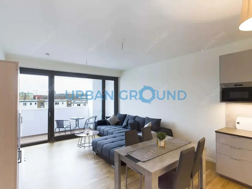 Berlin RentalsFurnished 3 Room apartment with Balcony in Mitte