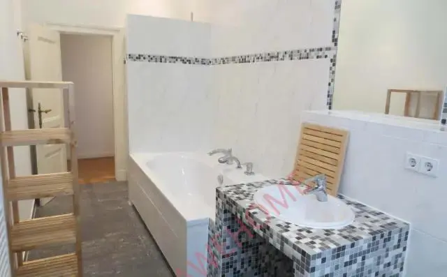 Berlin RentalsTempelhofer Ufer 10DE-01-099M