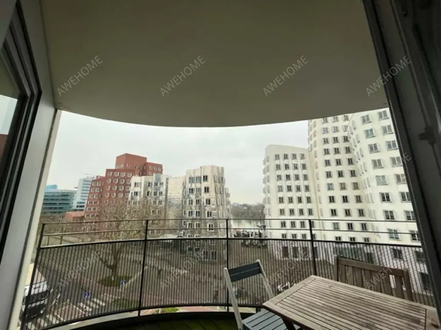 Düsseldorf RentalsBruckenstrasse