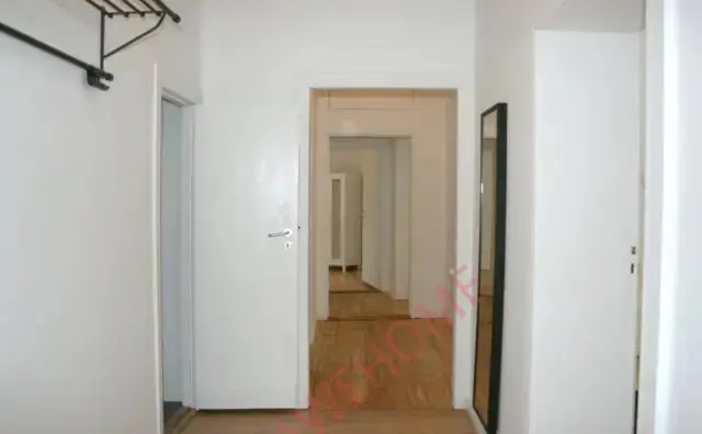 Berlin RentalsKranzer Strasse 5DE-01-092M