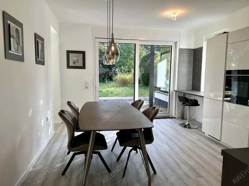 Düsseldorf RentalsApartment in An der Schanz  Dusseldorf for 130 m2