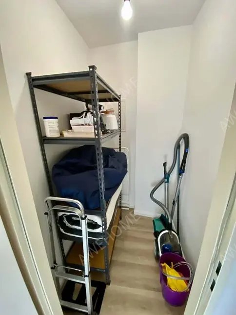 Berlin RentalsBritta modernes geraeumiges Apartment in Friedri