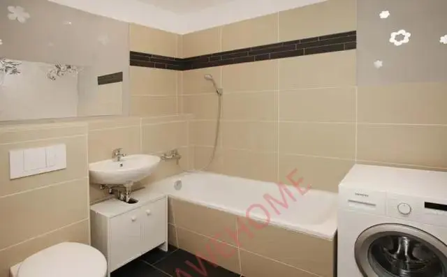 Berlin RentalsKoernerstrasse 2DE-01-247M