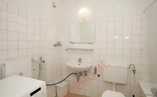 Berlin RentalsStromstrasse 36DE-01-193M