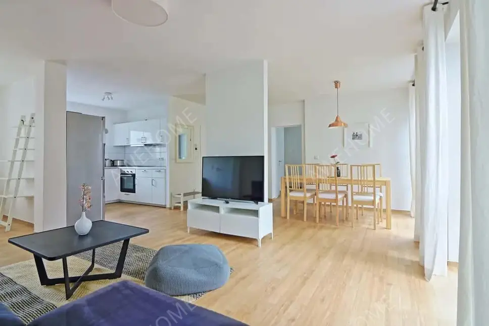 Berlin RentalsEinziehen und wohlfuhlen: Lichtdurchflutete 3-Zimm