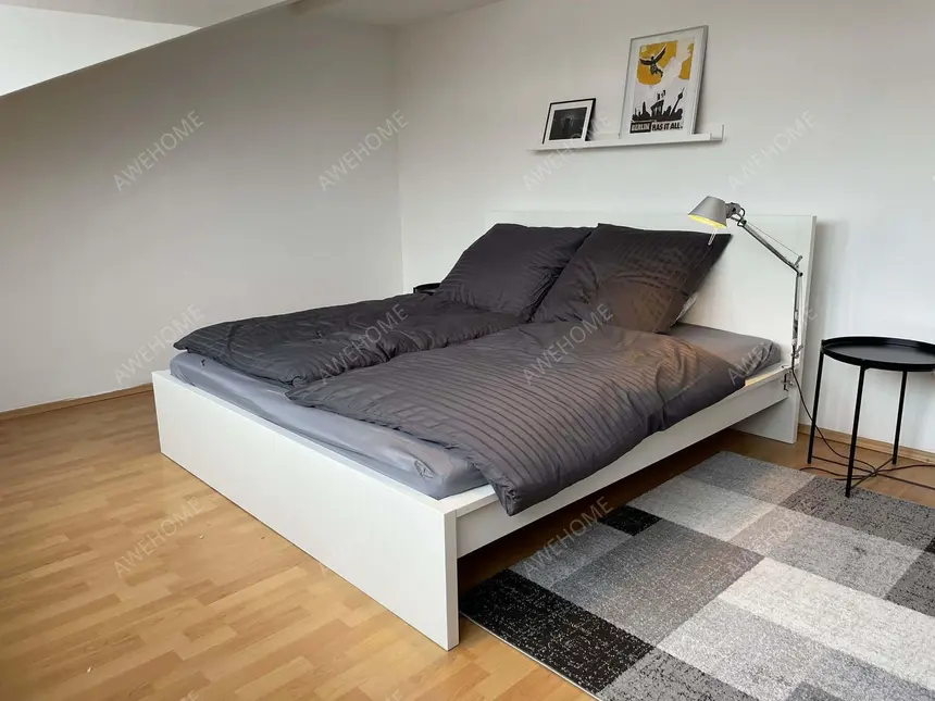 Berlin Rentalsgrossartiges helles Dachgeschoss in Kreuzberg