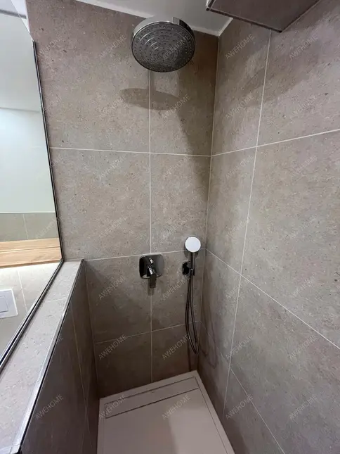 München RentalsFully furnished exclusive 2.5-room apartment in a