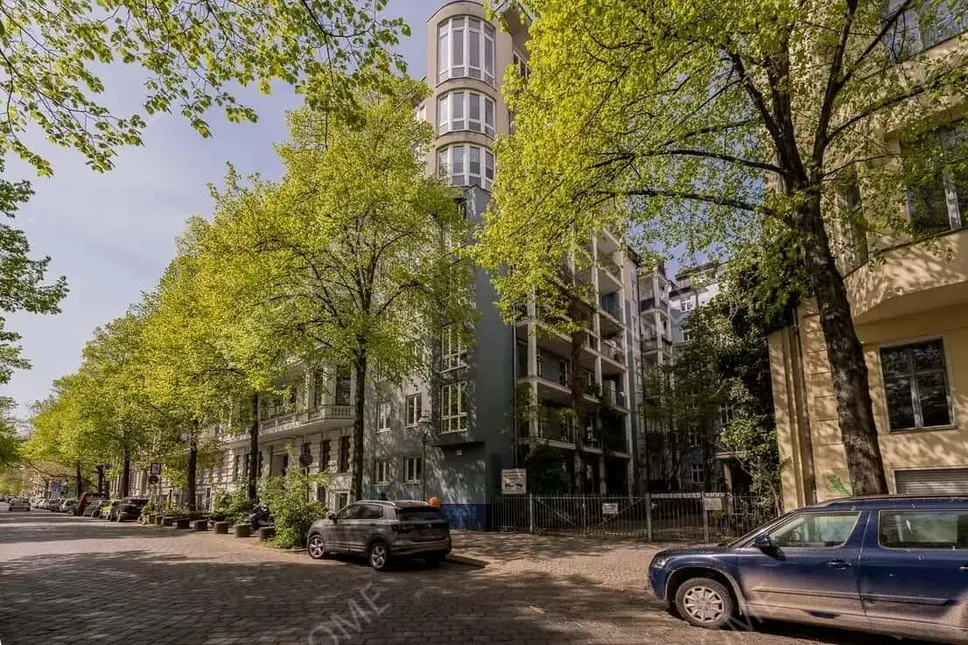 Berlin RentalsExklusive 3-Zimmer-Wohnung unweit des Bergmannkiez