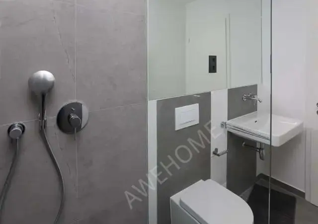 Berlin RentalsMullerstrasse 55ADE-01-255Q