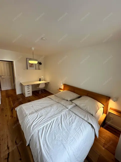 München RentalsFully furnished exclusive 2.5-room apartment in a