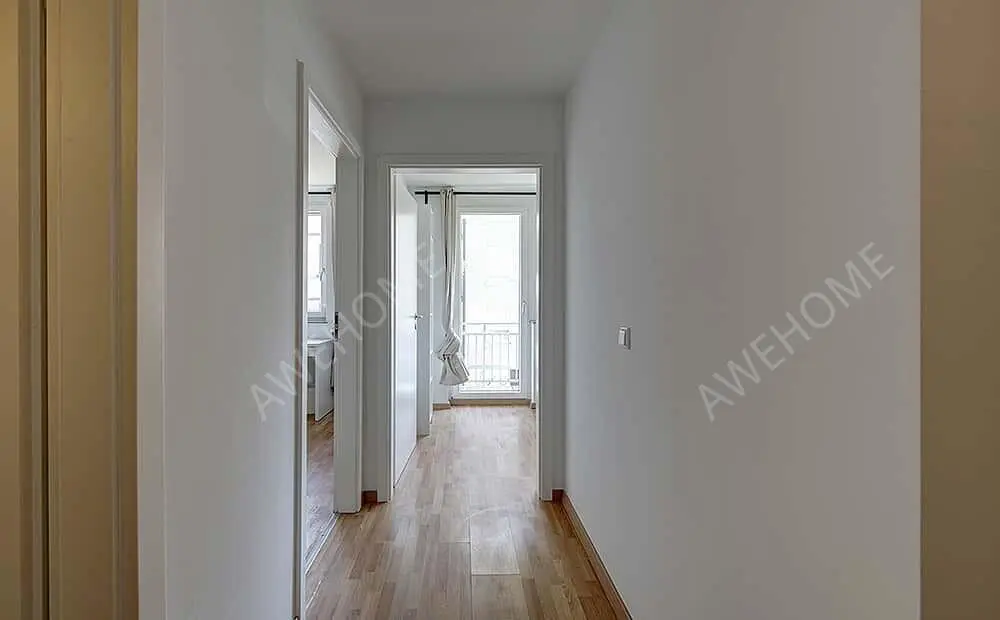 Stuttgart RentalsAachener Strasse 8DE-09-016M