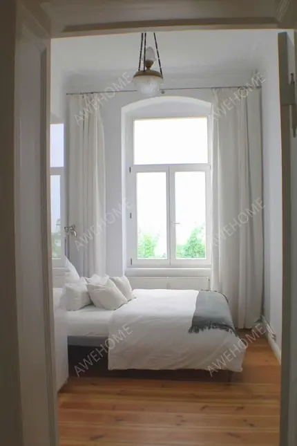 Berlin RentalsRhina - schoene  sanierte Altbau-Wohnung im tollen