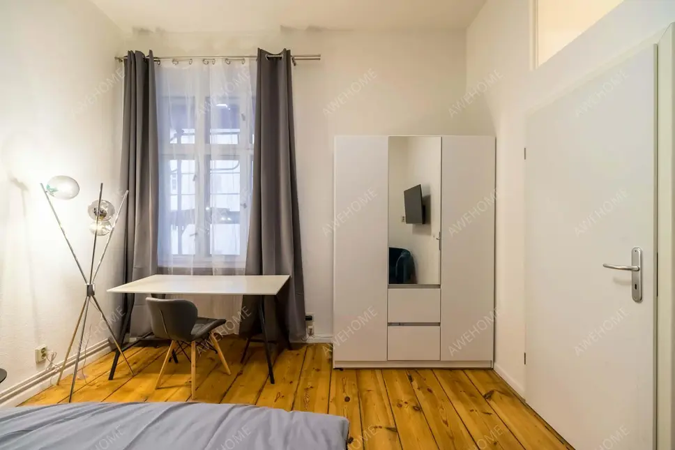 Berlin RentalsSchoenhauser Allee