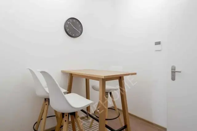 Berlin RentalsKlara Franke Strasse 16DE-01-008-004HF