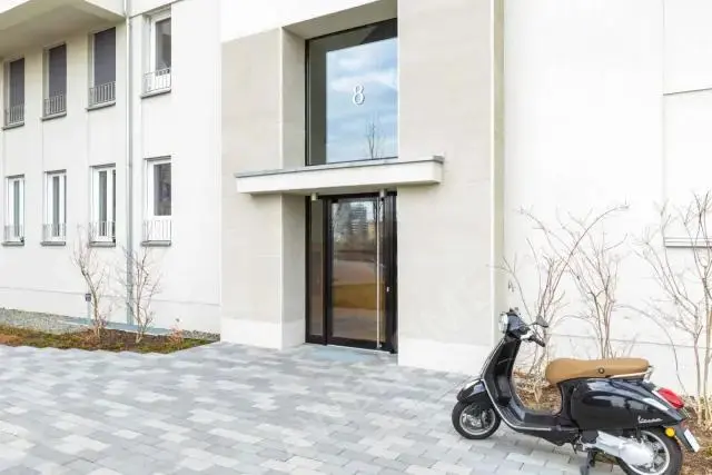 Berlin RentalsKlara Franke Strasse 8DE-01-006-002HF