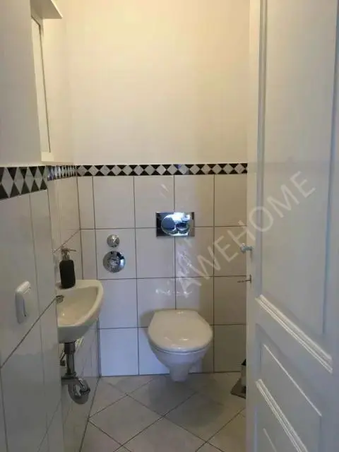 Frankfurt am Main RentalsLeipziger Strasse 62aDE-04-026-007HF