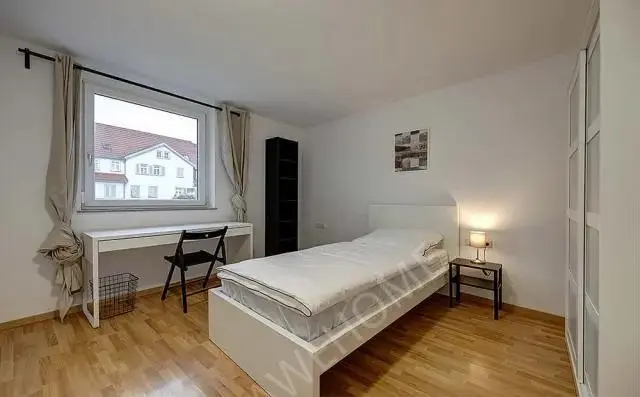 斯图加特租房Aachener Strasse 8DE-09-023M