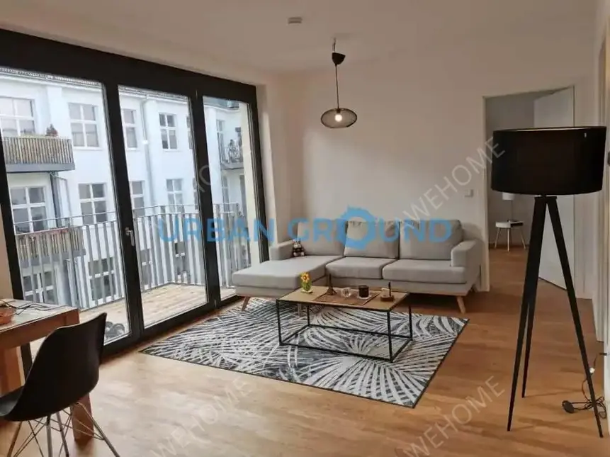 Berlin RentalsReduced Rent - Furnished 2 -room flat with balcony