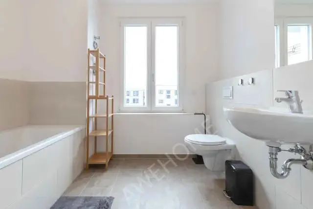 Berlin RentalsKlara Franke Strasse 8DE-01-006-002HF