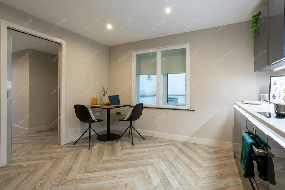 ManchesterWeekly Rental  Rentals[Weekly Rental ]121 Princess Street