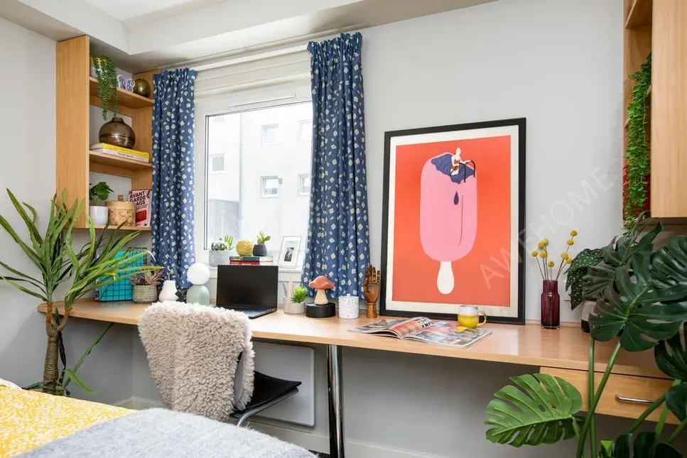 Glasgow RentalsKyle Park House