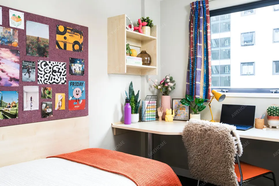 Bournemouth RentalsPurbeck House