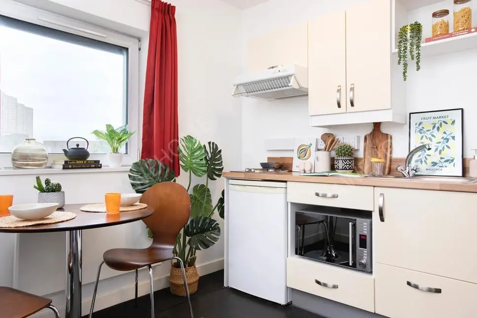 Glasgow RentalsKyle Park House