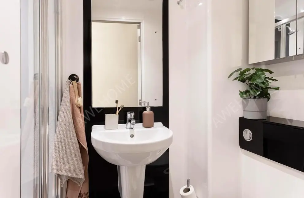 Leeds RentalsWhite Rose View