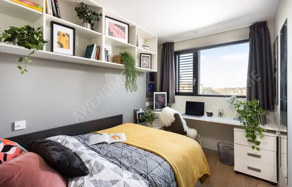 Portsmouth RentalsChaucer House