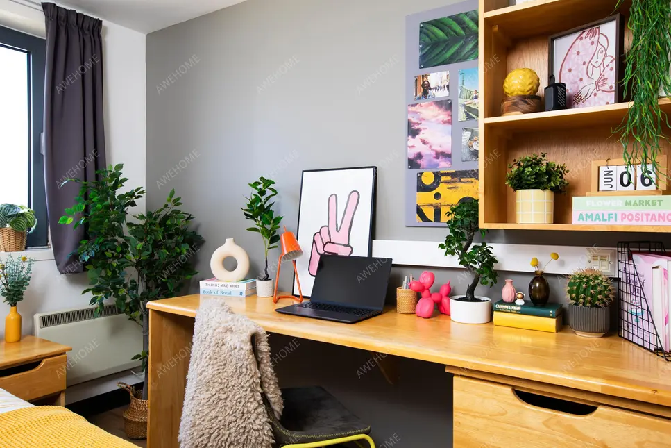 Portsmouth RentalsTrafalgar Hall