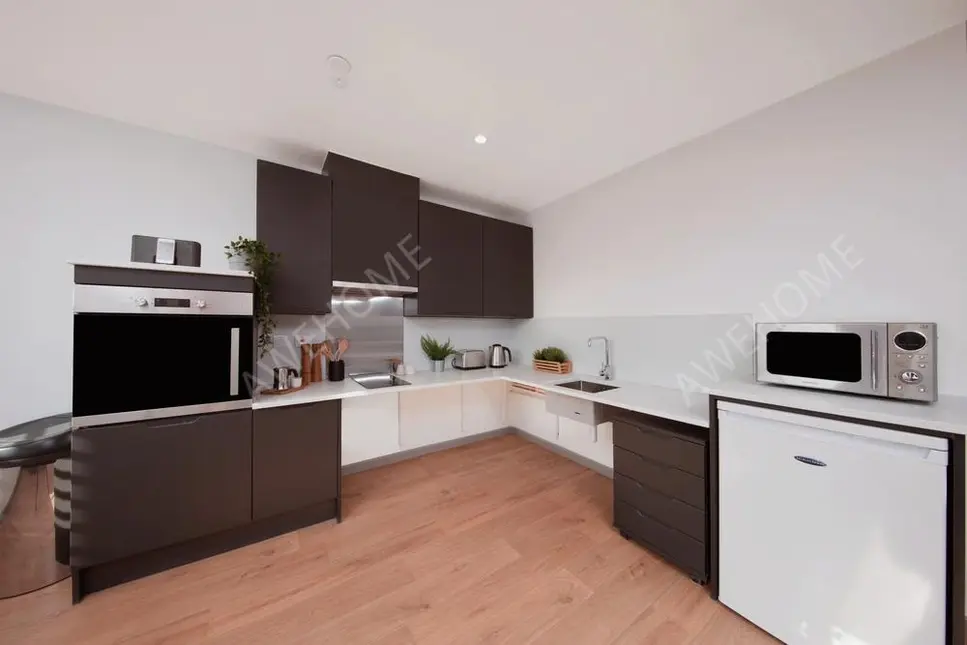 Leeds RentalsWhite Rose View