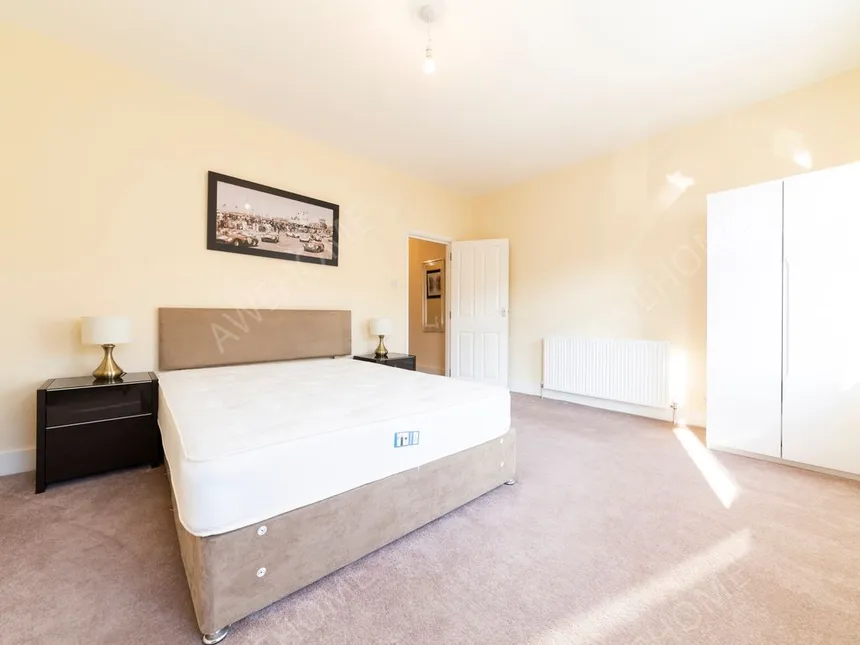 倫敦租房Driffield Road 2 bed flat