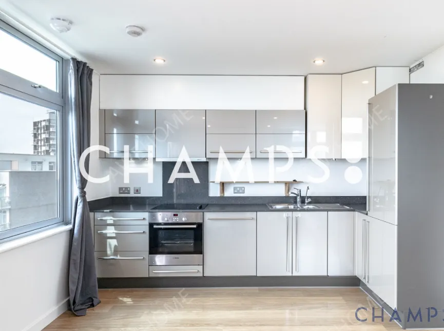 倫敦租房Iona Tower 3 bed flat
