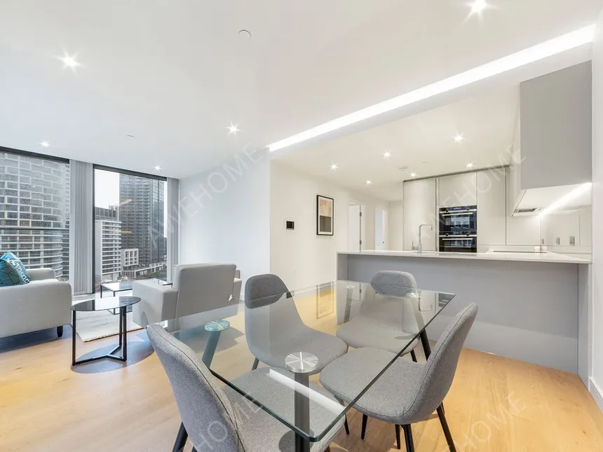 倫敦租房Hampton Tower 2 bed flat