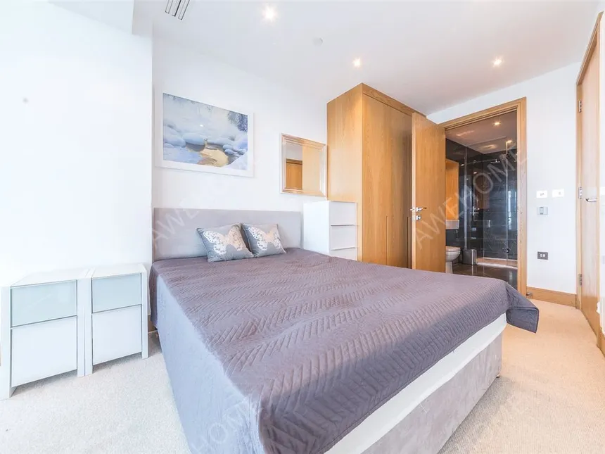 倫敦租房Arena Tower 2 bed flat