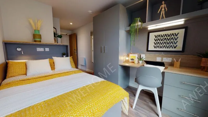 利茲租房iQ Altus House