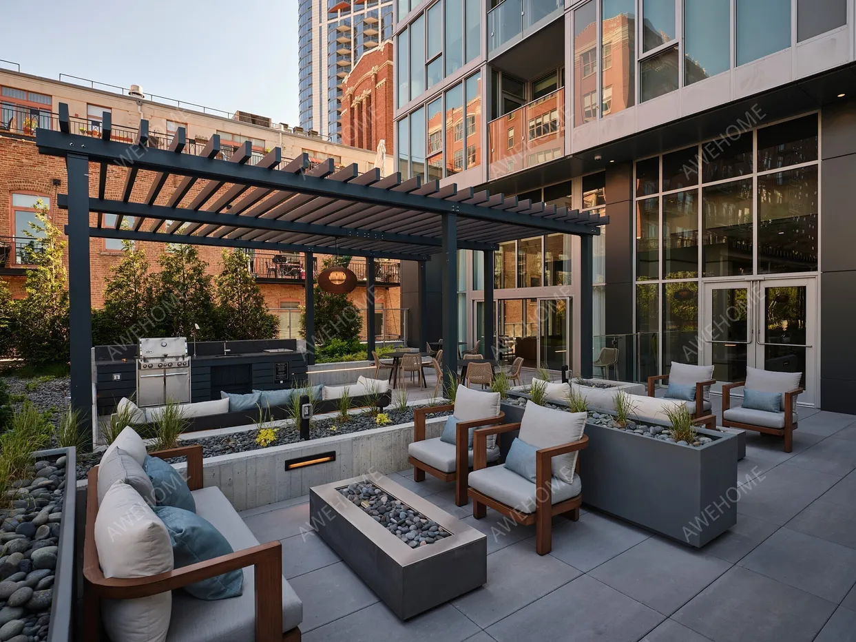 芝加哥租房Luxury River North Rental Apartments