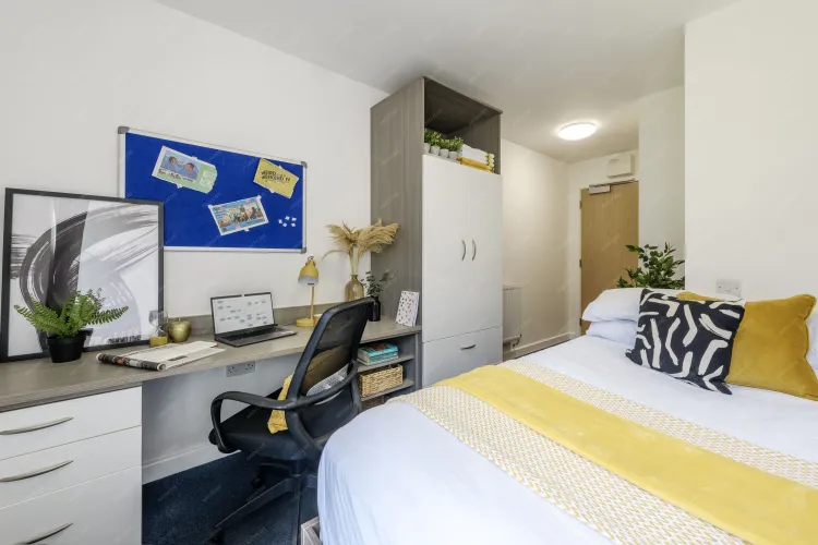 EdinburghStudy Overseas Accommodation Booking